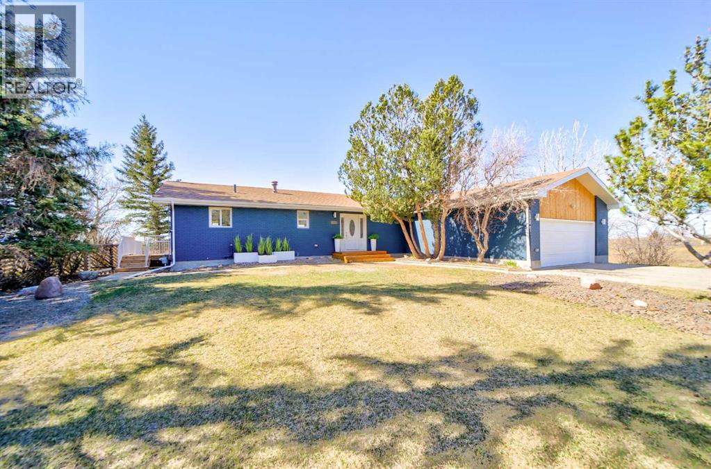 Property at 10 Sunset Crescent image 3
