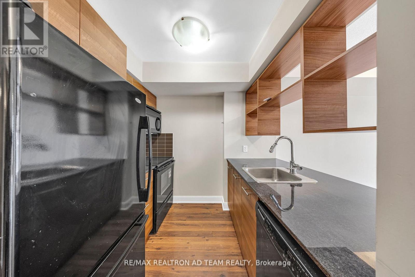 706 - 125 Village Green Square, Toronto, Ontario  M1S 0G3 - Photo 31 - E12417630