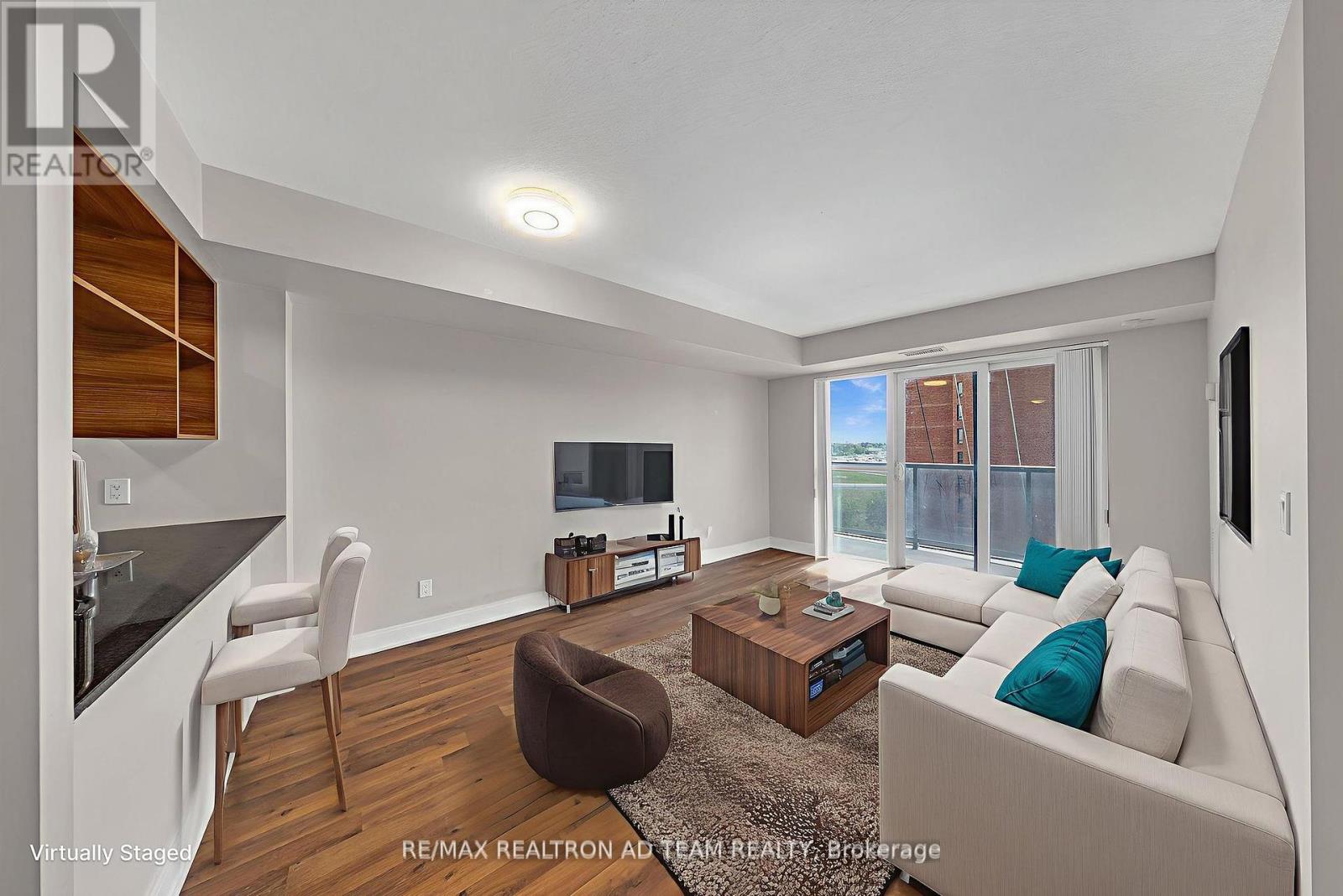 706 - 125 Village Green Square, Toronto, Ontario  M1S 0G3 - Photo 5 - E12417630