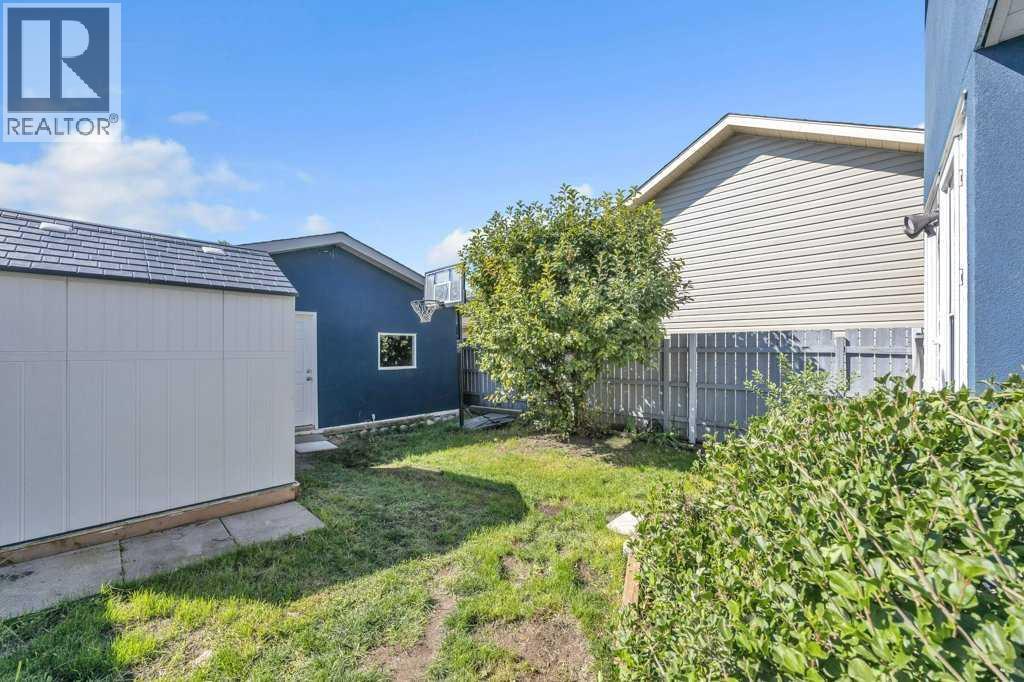 67 Martinwood Road Ne, Calgary, Alberta  T3J 3G7 - Photo 33 - A2251089