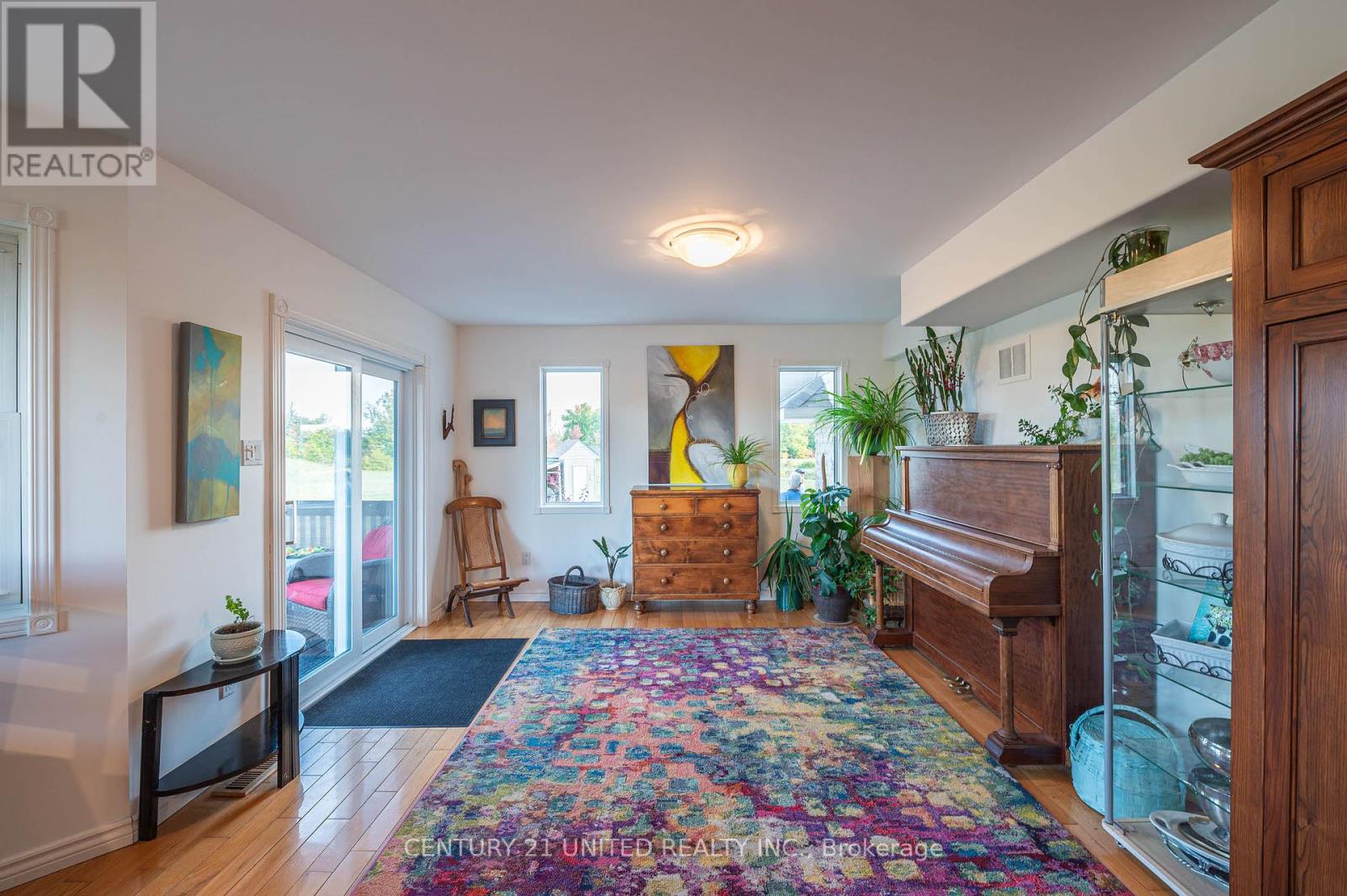 257 10th Line Rd South Dummer Road, Douro-Dummer, Ontario  K0L 2V0 - Photo 19 - X12417641