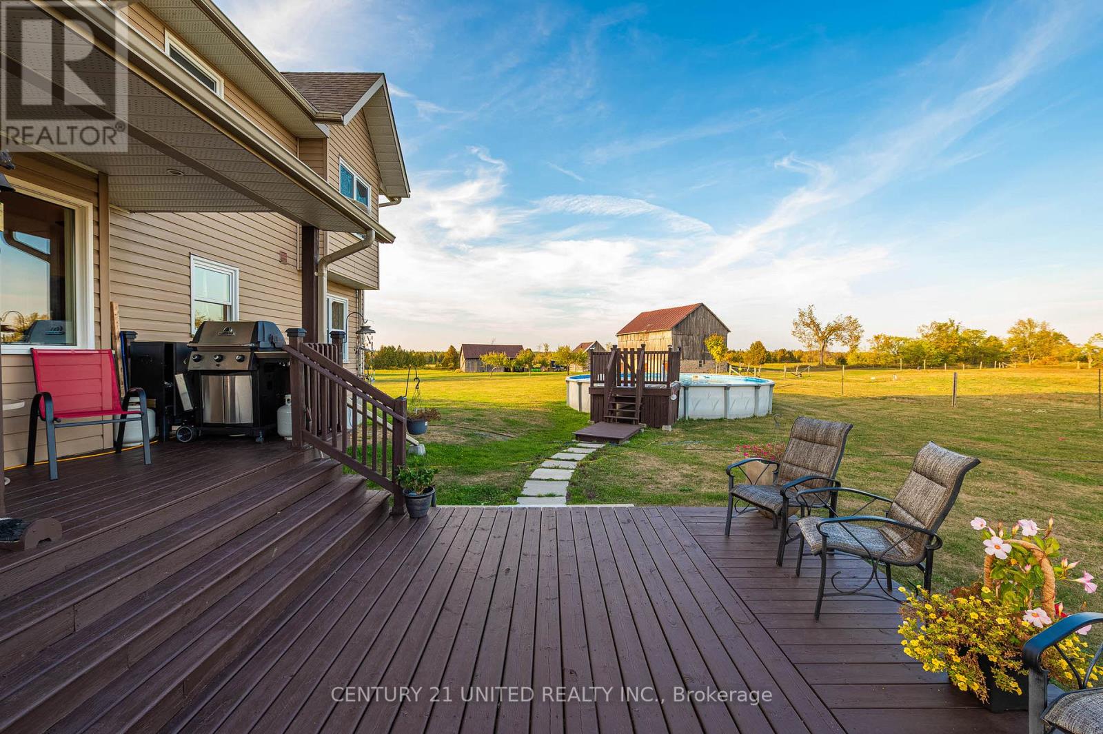 257 10th Line Rd South Dummer Road, Douro-Dummer, Ontario  K0L 2V0 - Photo 6 - X12417641