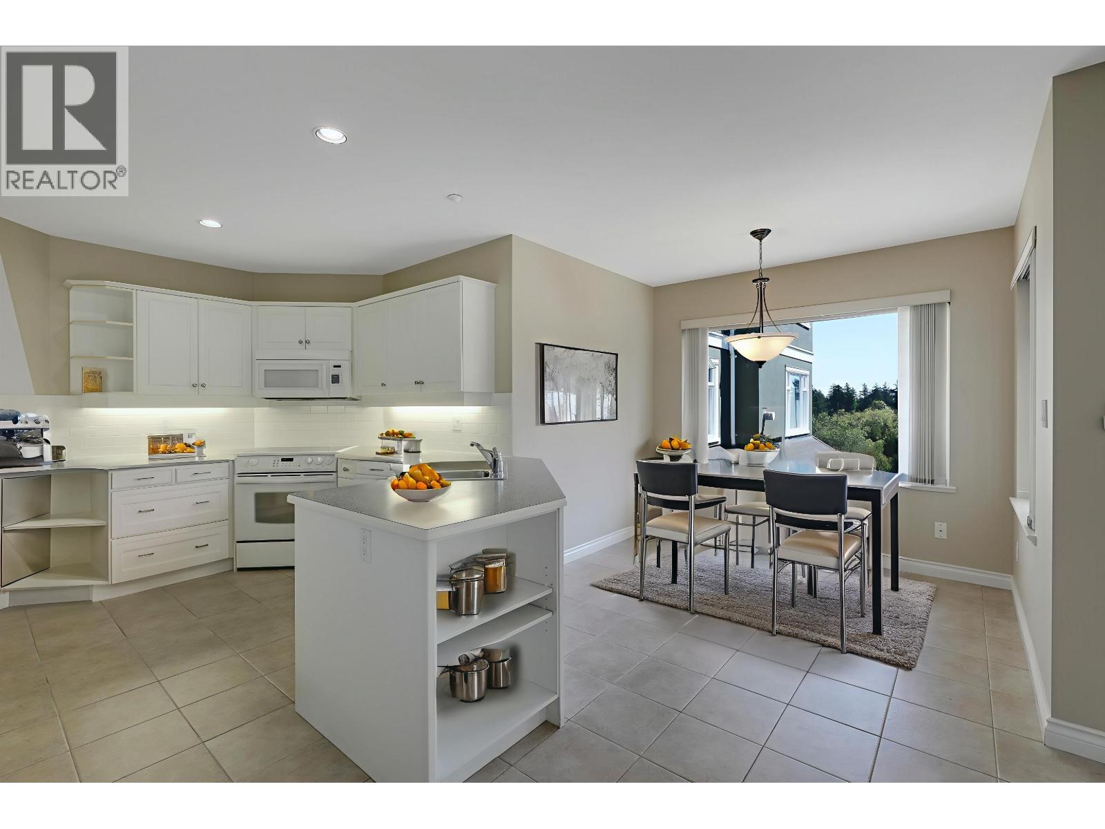 301 1330 Hunter Road, Delta, British Columbia  V4L 1Y8 - Photo 4 - R3032502