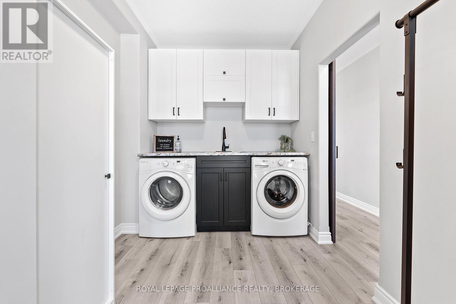 1556 Albany Drive, Kingston, Ontario  K7P 0L9 - Photo 18 - X12411783
