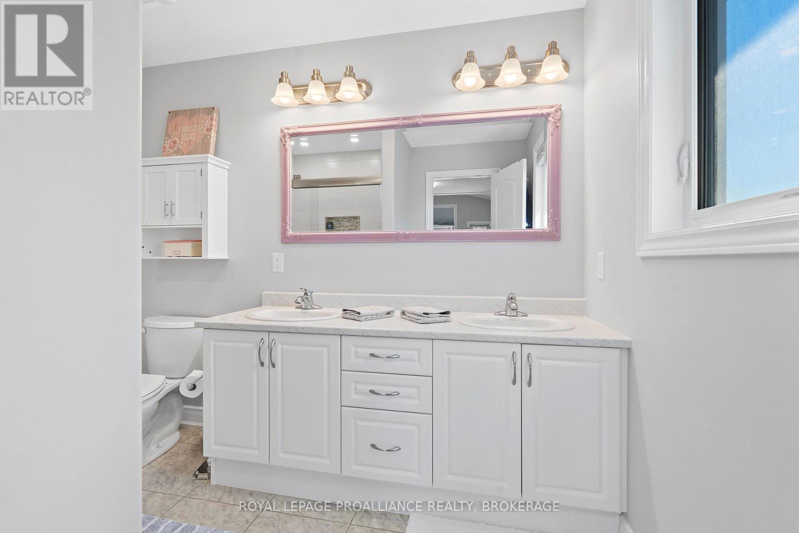 1556 Albany Drive, Kingston, Ontario  K7P 0L9 - Photo 23 - X12411783