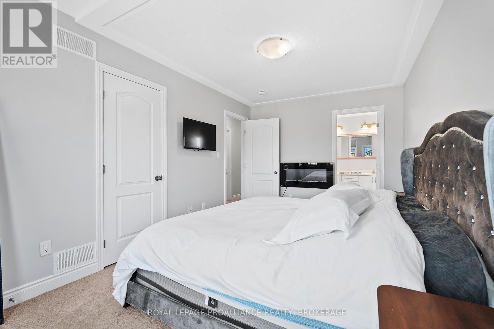 1556 Albany Drive, Kingston, Ontario  K7P 0L9 - Photo 22 - X12411783