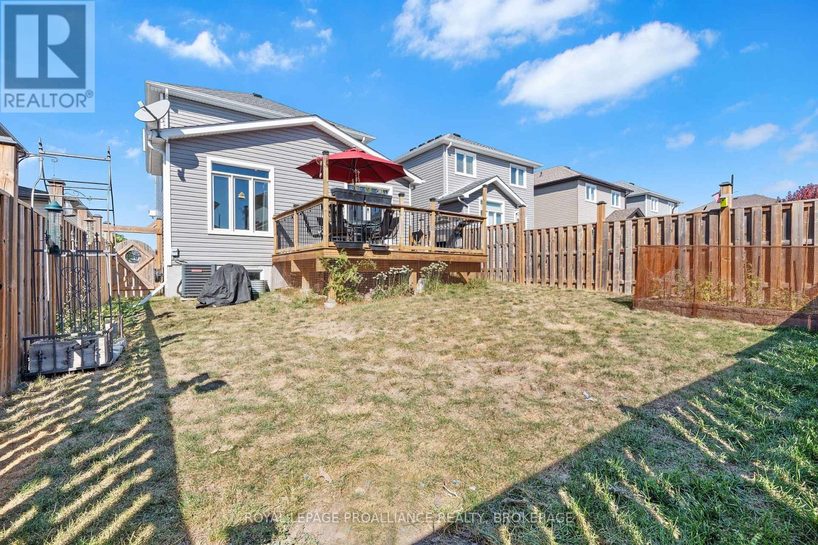 1556 Albany Drive, Kingston, Ontario  K7P 0L9 - Photo 34 - X12411783