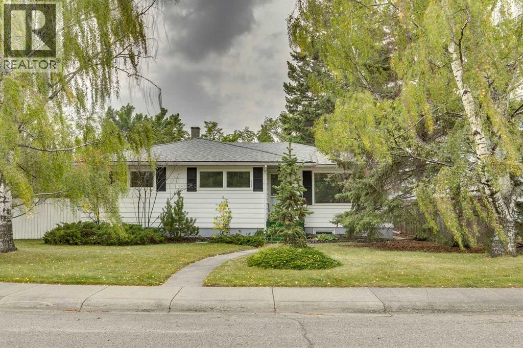 104 Haysboro Crescent SW, Calgary, Alberta