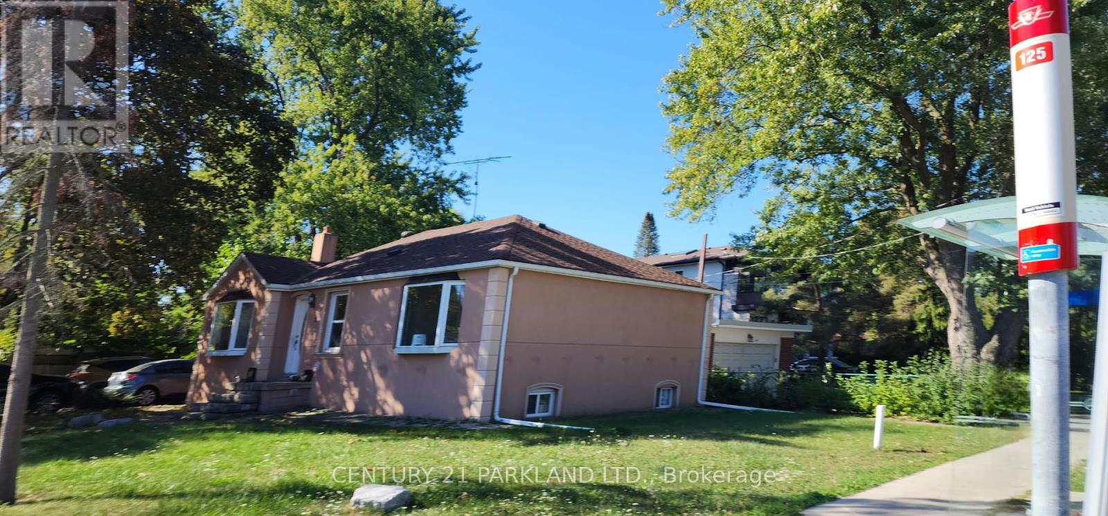 UPPER - 2 LISTER DRIVE, Toronto, Ontario