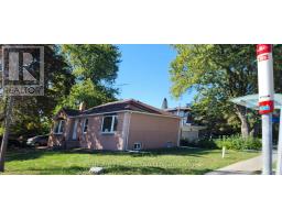 UPPER - 2 LISTER DRIVE, Toronto, Ontario