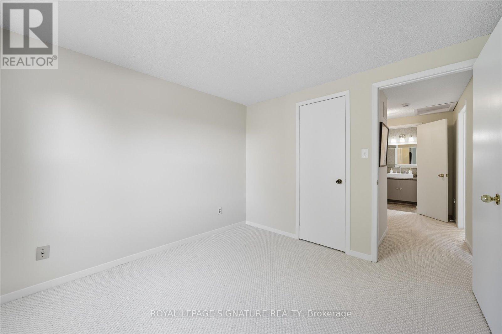 77 Ravenscroft Road, Ajax, Ontario  L1T 1W6 - Photo 33 - E12417637
