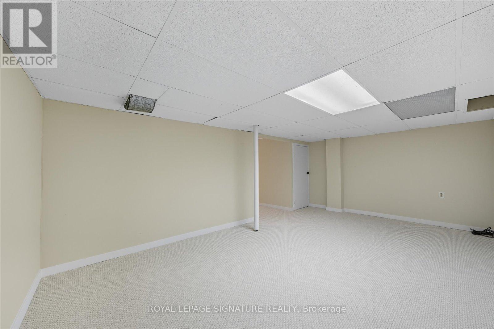 77 Ravenscroft Road, Ajax, Ontario  L1T 1W6 - Photo 36 - E12417637