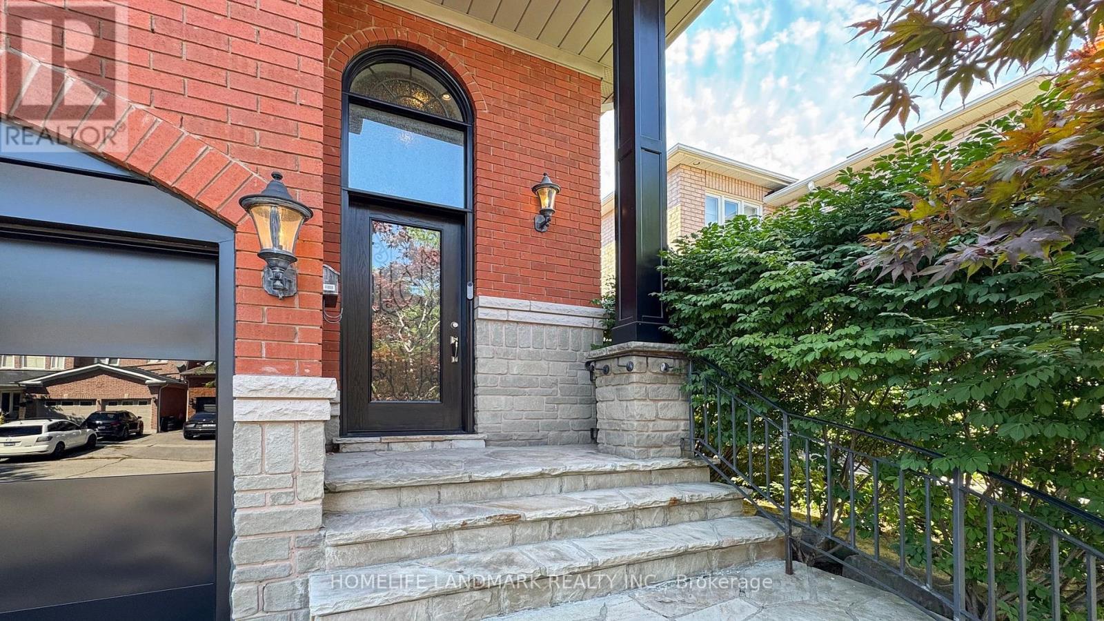 1780 White Cedar Drive, Pickering, Ontario  L1V 6Z1 - Photo 3 - E12417646