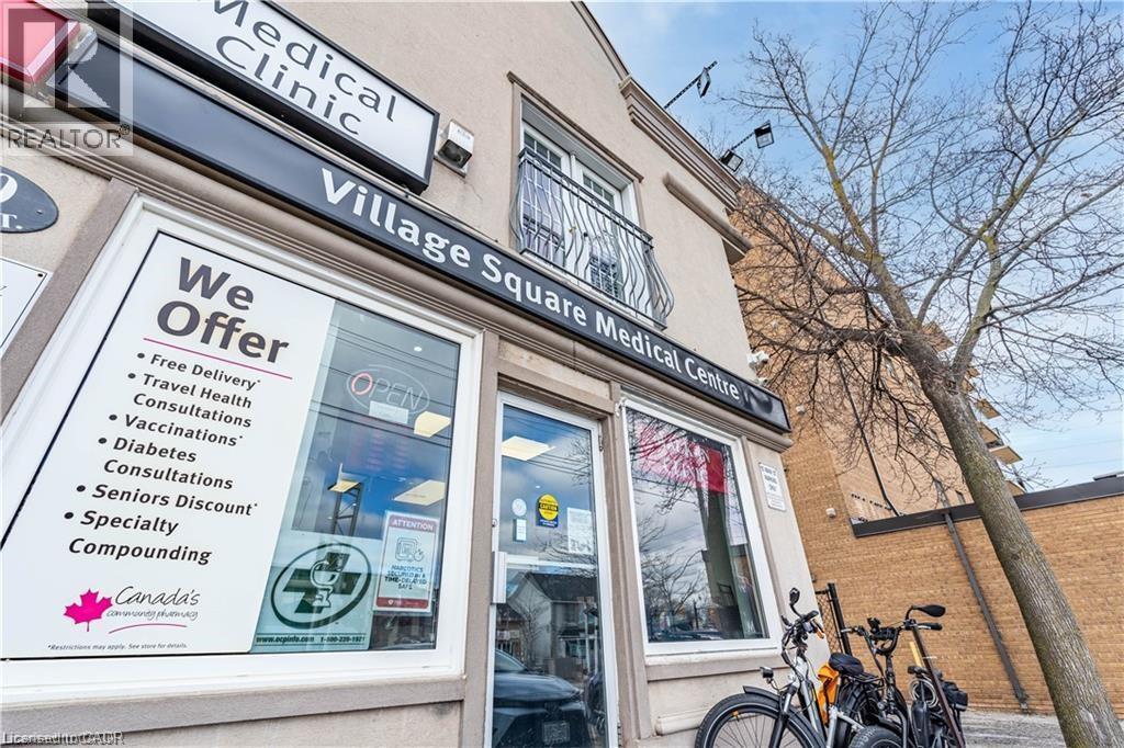 10 Main Street, Mississauga, Ontario  L5M 1X3 - Photo 9 - 40772081