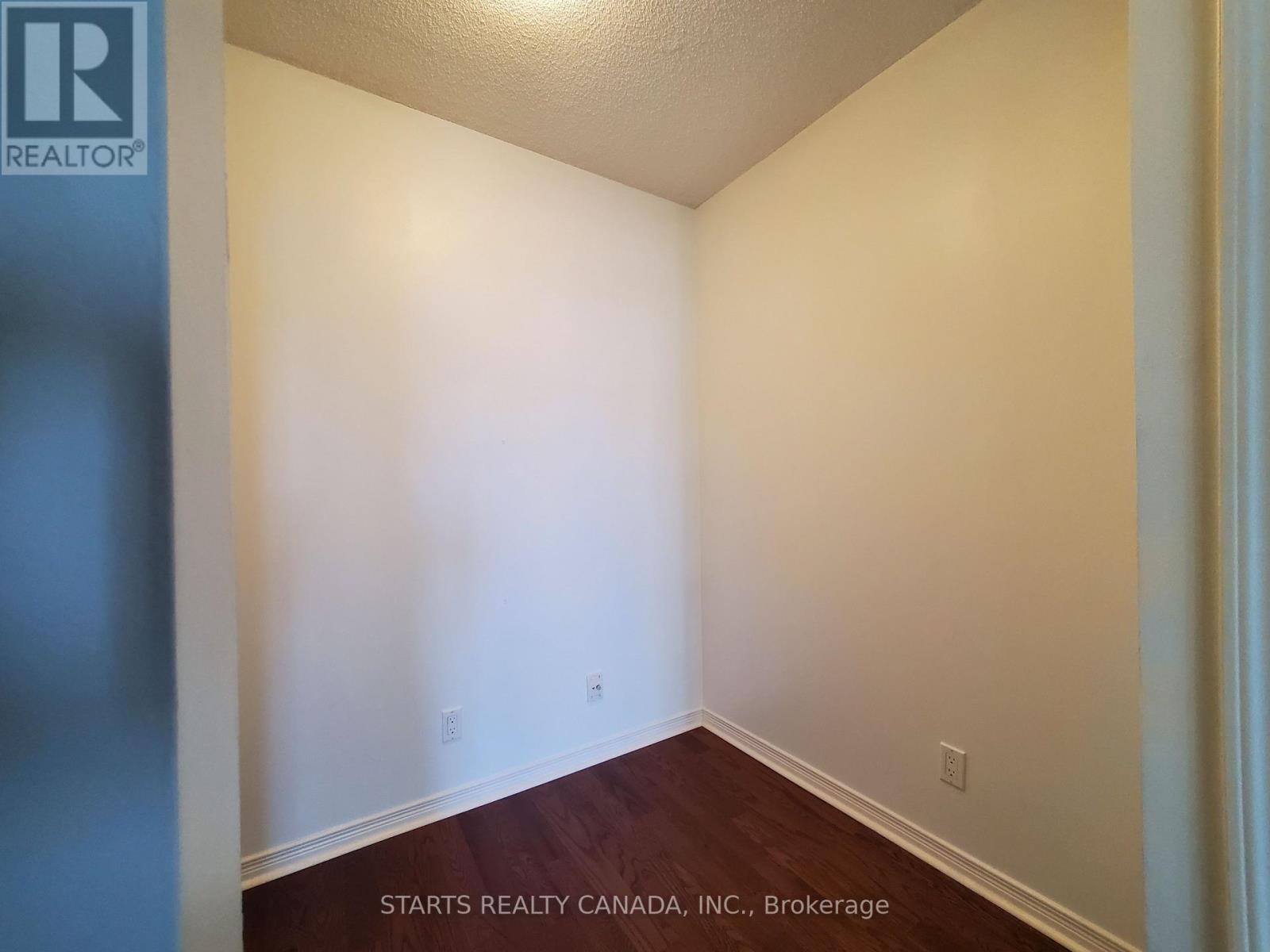 1505 - 2240 Lakeshore Boulevard W, Toronto (Mimico), Ontario  M8V 0B1 - Photo 8 - W12417008