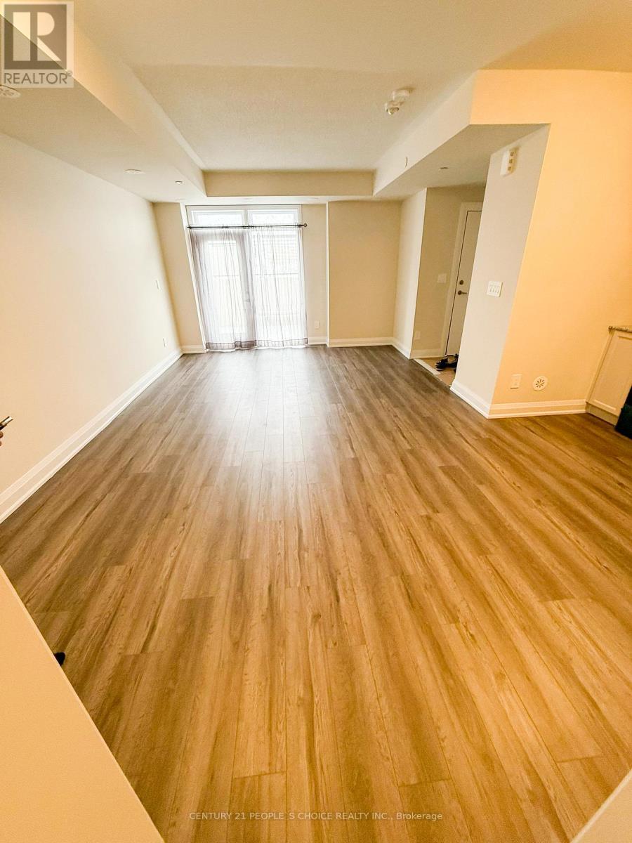 132 - 1573 Rose Way, Milton, Ontario  L9E 7E7 - Photo 4 - W12417398
