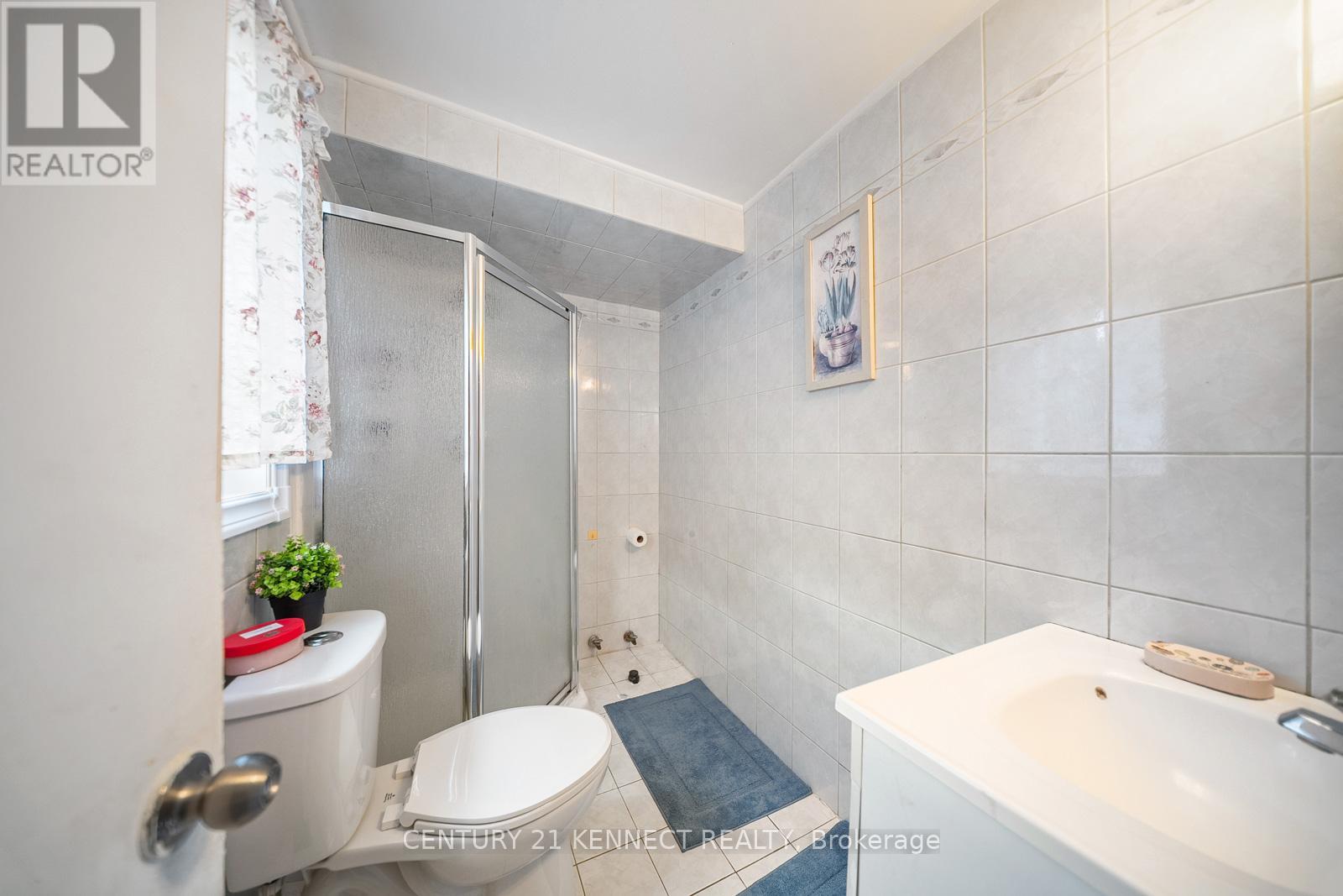 55 Braemar Drive, Brampton, Ontario  L6T 2L5 - Photo 27 - W12417655