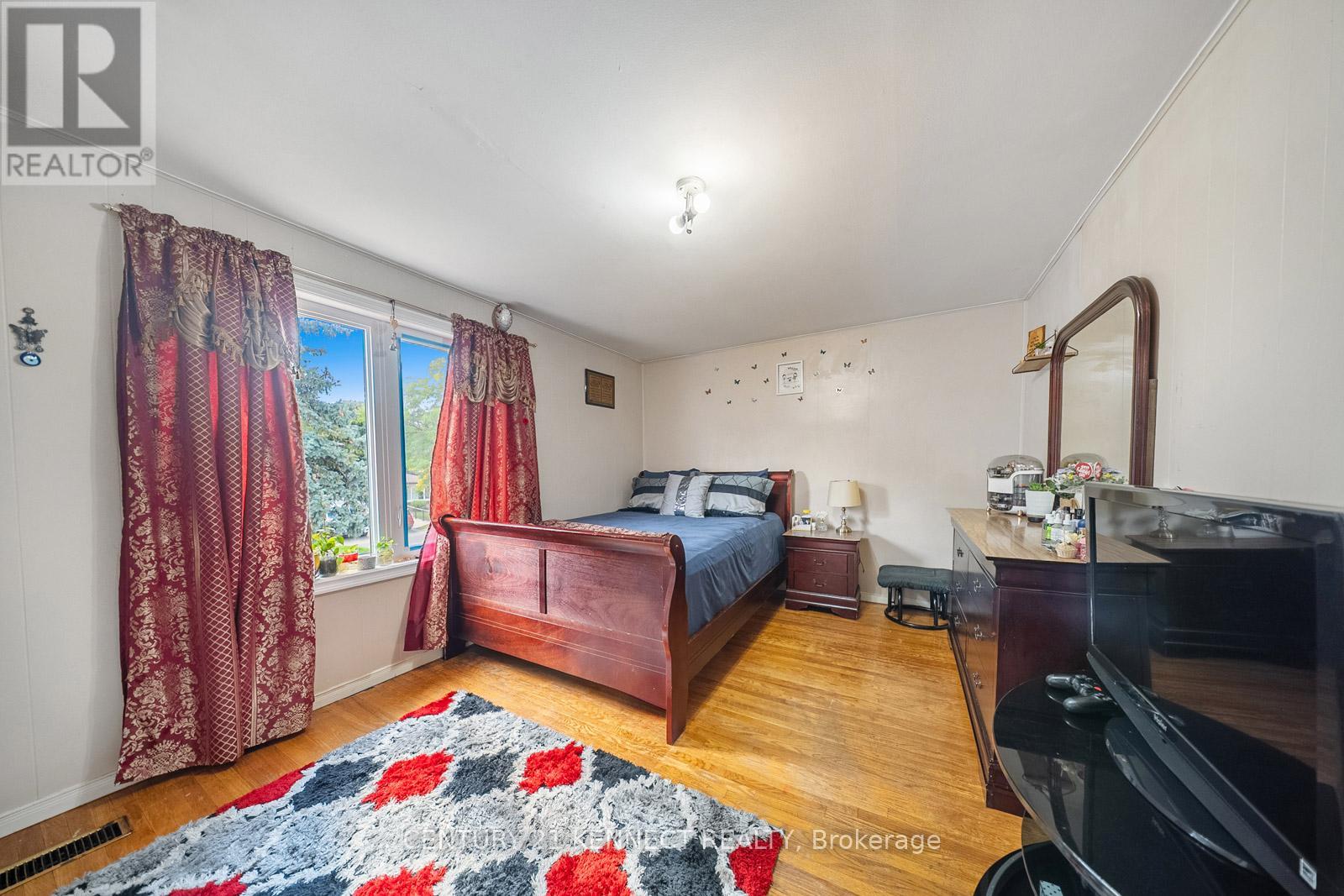 55 Braemar Drive, Brampton, Ontario  L6T 2L5 - Photo 29 - W12417655