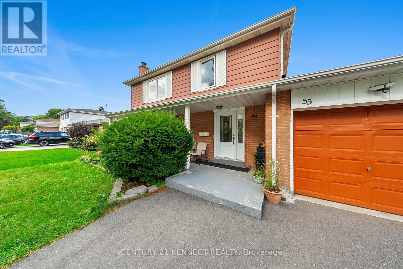 55 Braemar Drive, Brampton, Ontario  L6T 2L5 - Photo 3 - W12417655