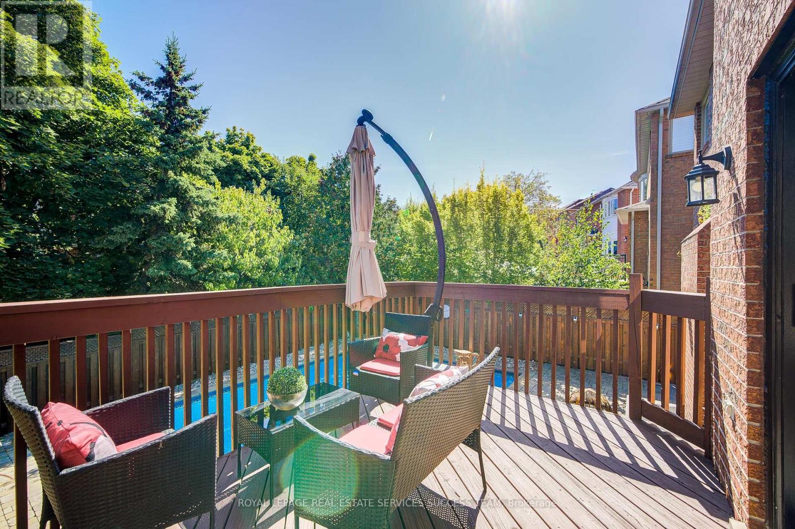 1378 Bayshire Drive, Oakville, Ontario  L6H 6C7 - Photo 45 - W12417663