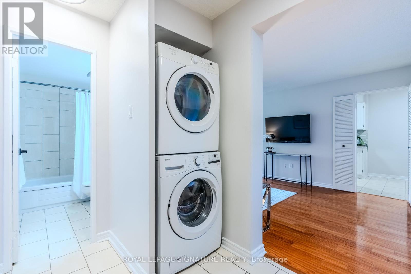 315 - 177 Linus Road, Toronto, Ontario  M2J 4S5 - Photo 20 - C12417658
