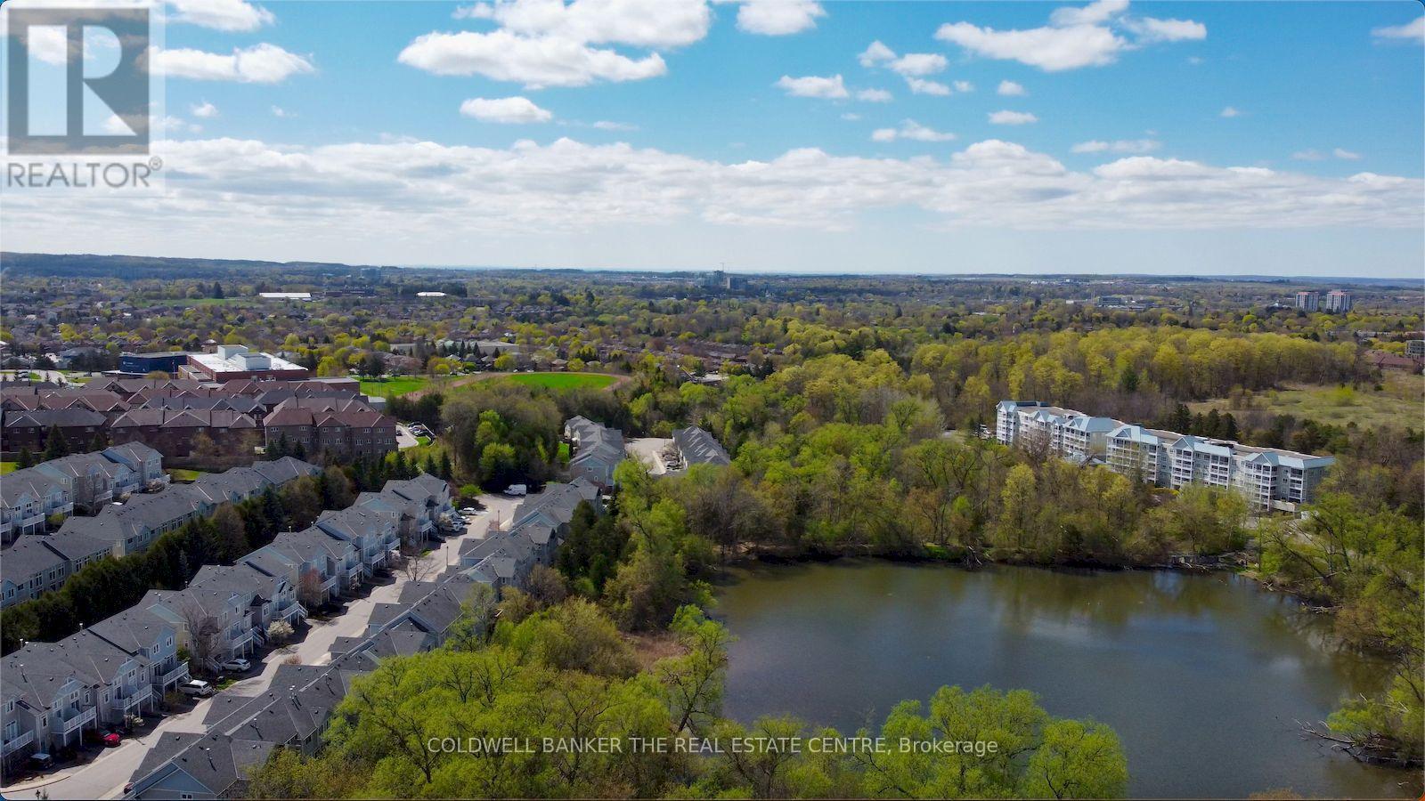 8 - 991 On Bogart Circle, Newmarket, Ontario  L3Y 8T4 - Photo 6 - N12155193