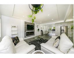 14927 KEW DRIVE DRIVE, Surrey, British Columbia