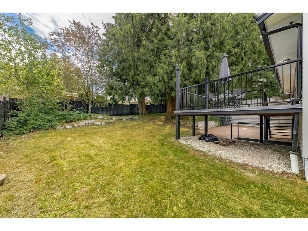 14927 Kew Drive Drive, Surrey, British Columbia  V3R 4Y1 - Photo 38 - R3037977
