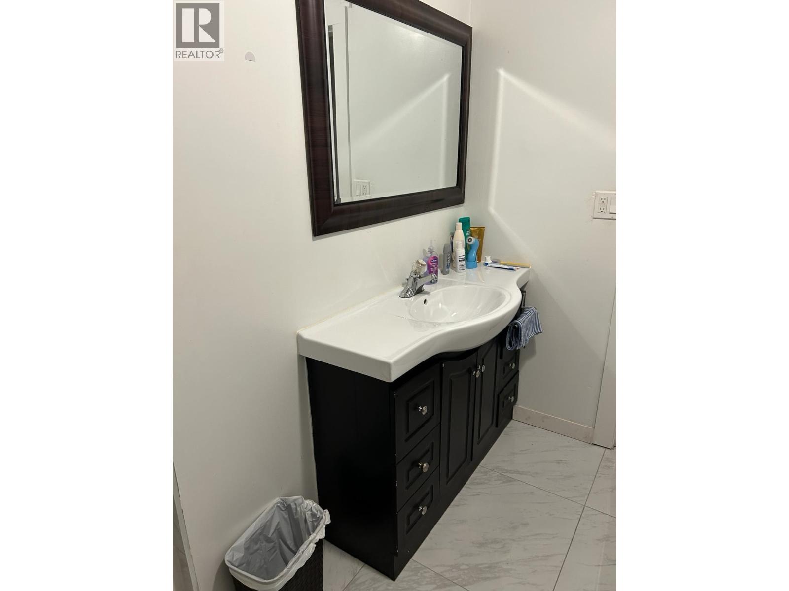 8051 No. 5 Road, Richmond, British Columbia  V6Y 2V5 - Photo 23 - R3050224