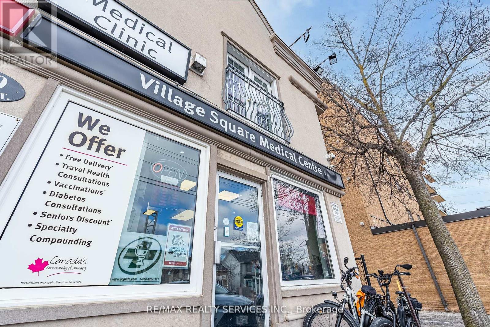 10 Main Street, Mississauga, Ontario  L5M 1X3 - Photo 9 - W12417675