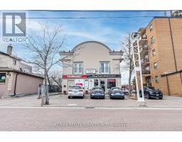 10 MAIN STREET, Mississauga, Ontario