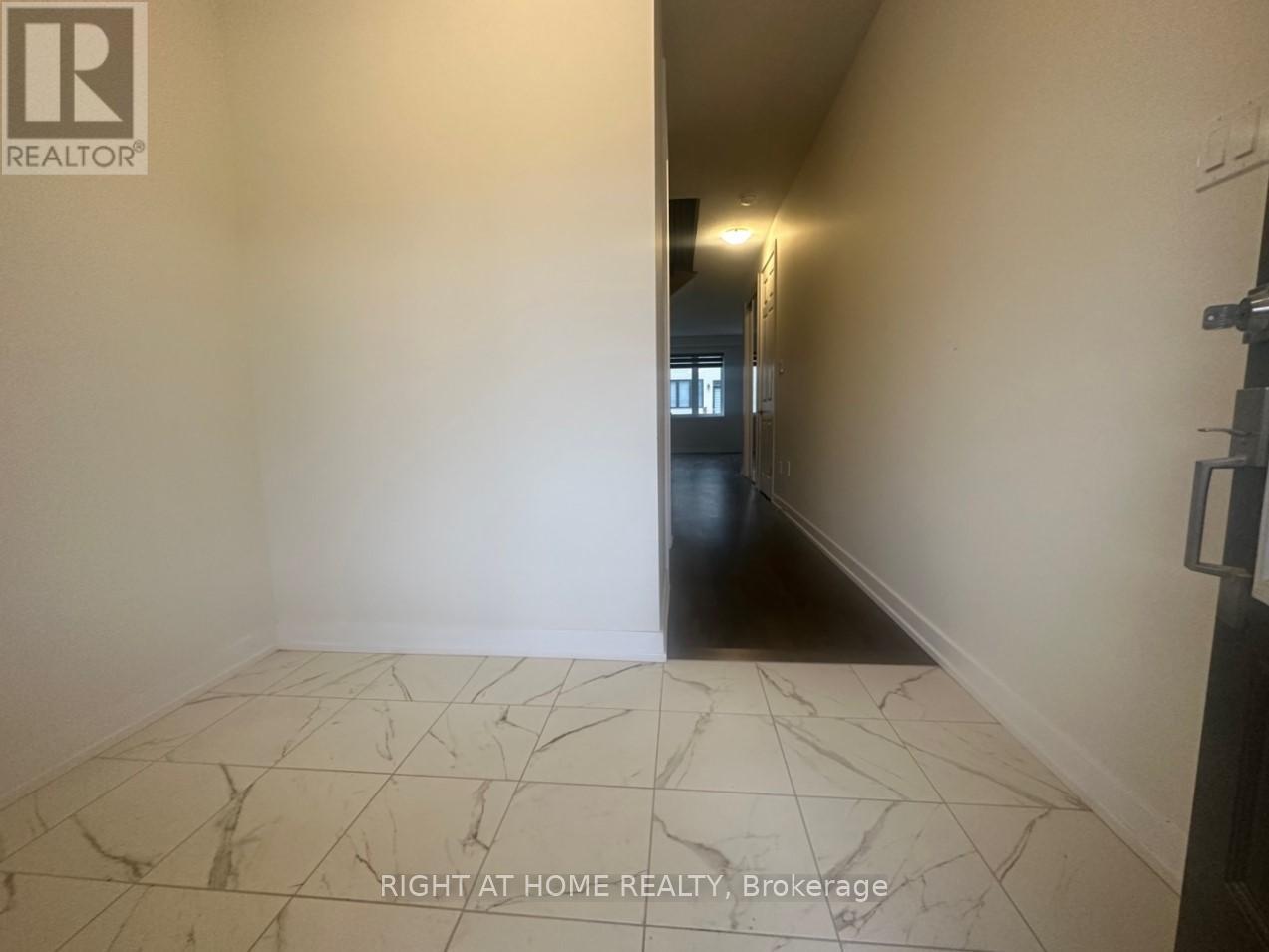 181 Wilmot Road, Brantford, Ontario  N3T 0W7 - Photo 3 - X12417669