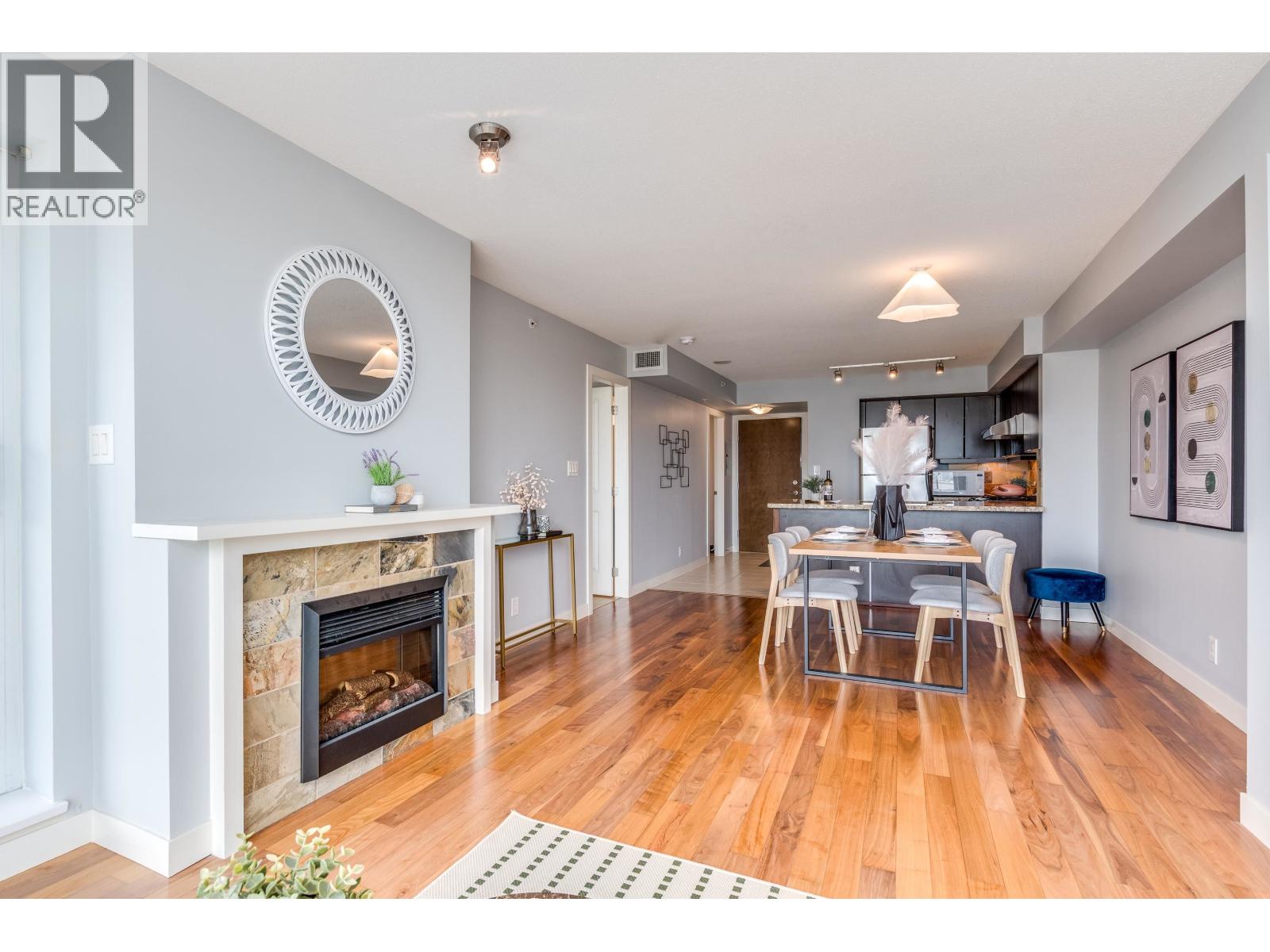1710 6068 No. 3 Road, Richmond, British Columbia  V6Y 4M7 - Photo 7 - R3048636