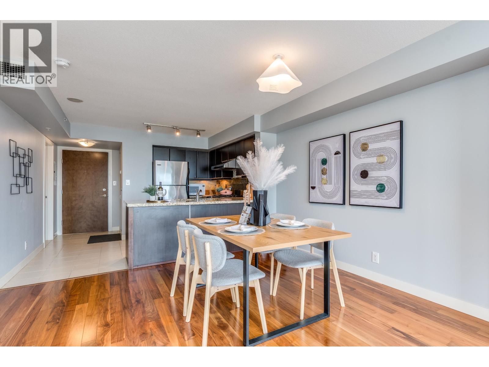 1710 6068 No. 3 Road, Richmond, British Columbia  V6Y 4M7 - Photo 5 - R3048636