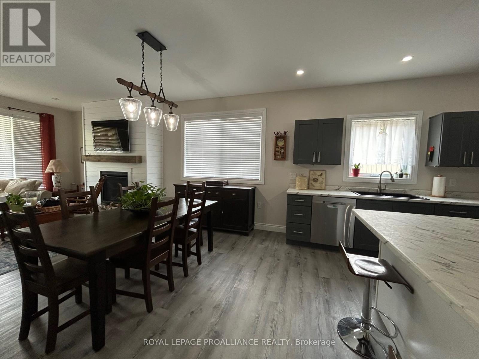 47 South Maloney St Street N, Marmora And Lake, Ontario  K0K 2M0 - Photo 4 - X12294675