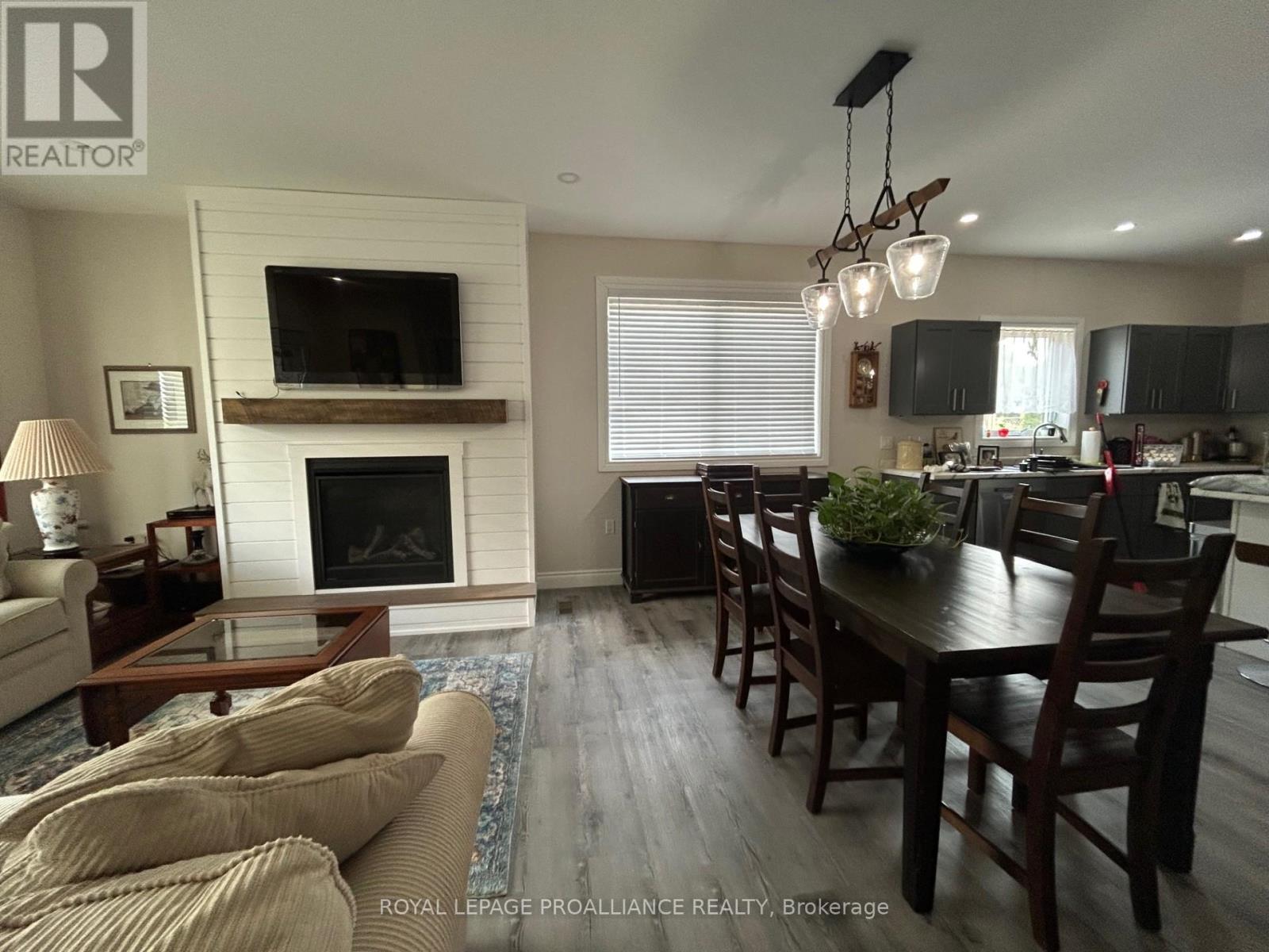 47 South Maloney St Street N, Marmora And Lake, Ontario  K0K 2M0 - Photo 7 - X12294675