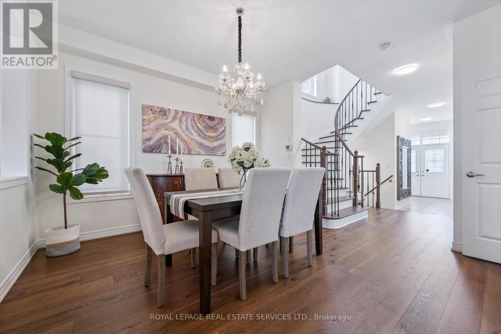 2517 Pine Glen Road, Oakville, Ontario  L6M 0R7 - Photo 6 - W12417707