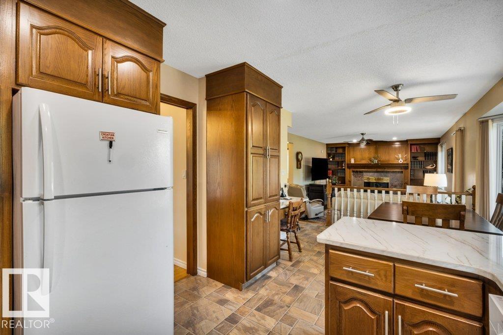 4211 48 St Nw, Edmonton, Alberta  T6L 6J5 - Photo 18 - E4458763