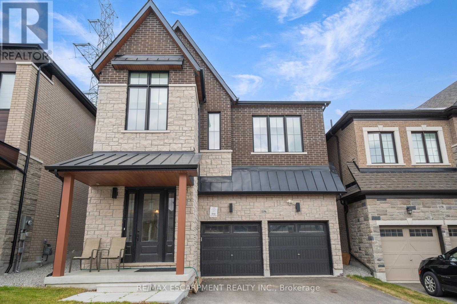 1156 Skyridge Boulevard, Pickering, Ontario  L1X 0M4 - Photo 2 - E12243816