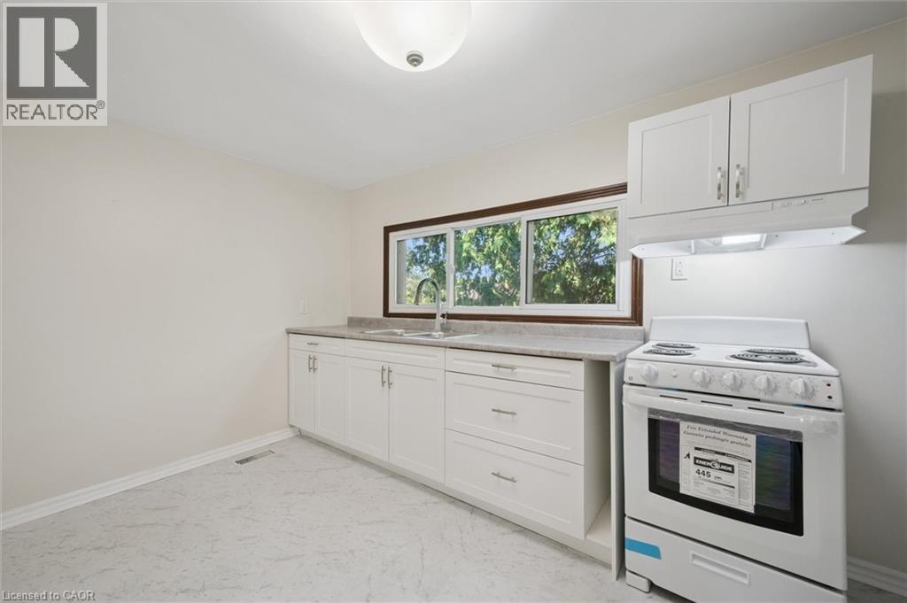 321 Vine Street, Cambridge, Ontario  N3H 2Y5 - Photo 8 - 40768678