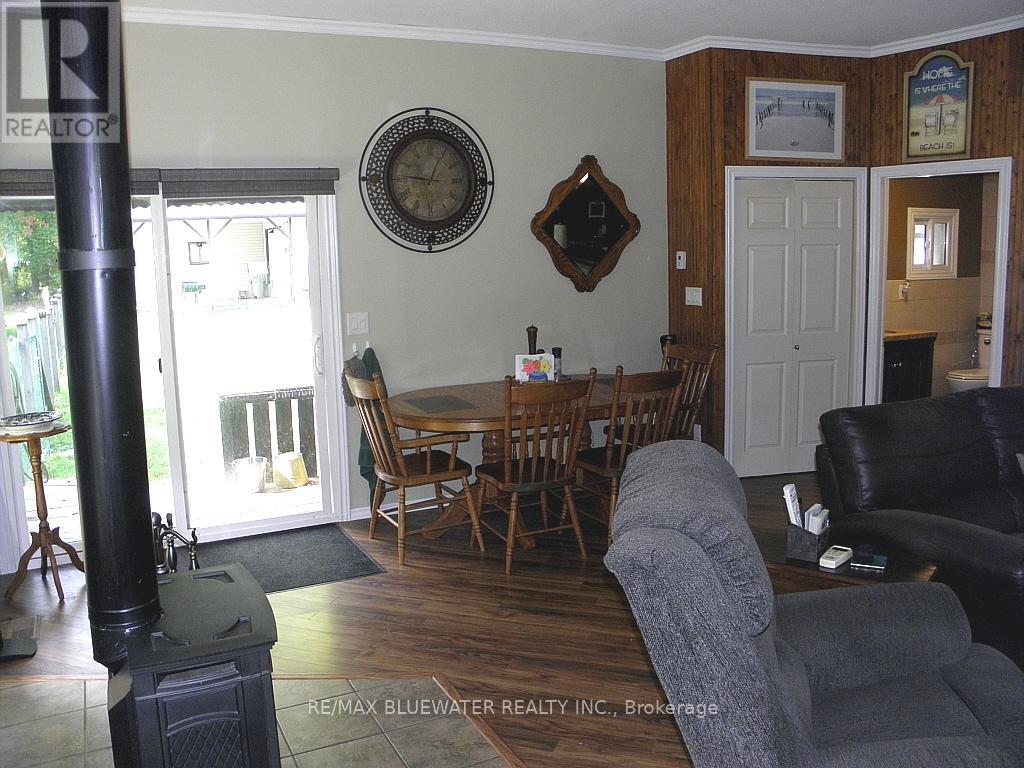 9663 Army Camp Road, Lambton Shores, Ontario  N0N 1J0 - Photo 18 - X12417726