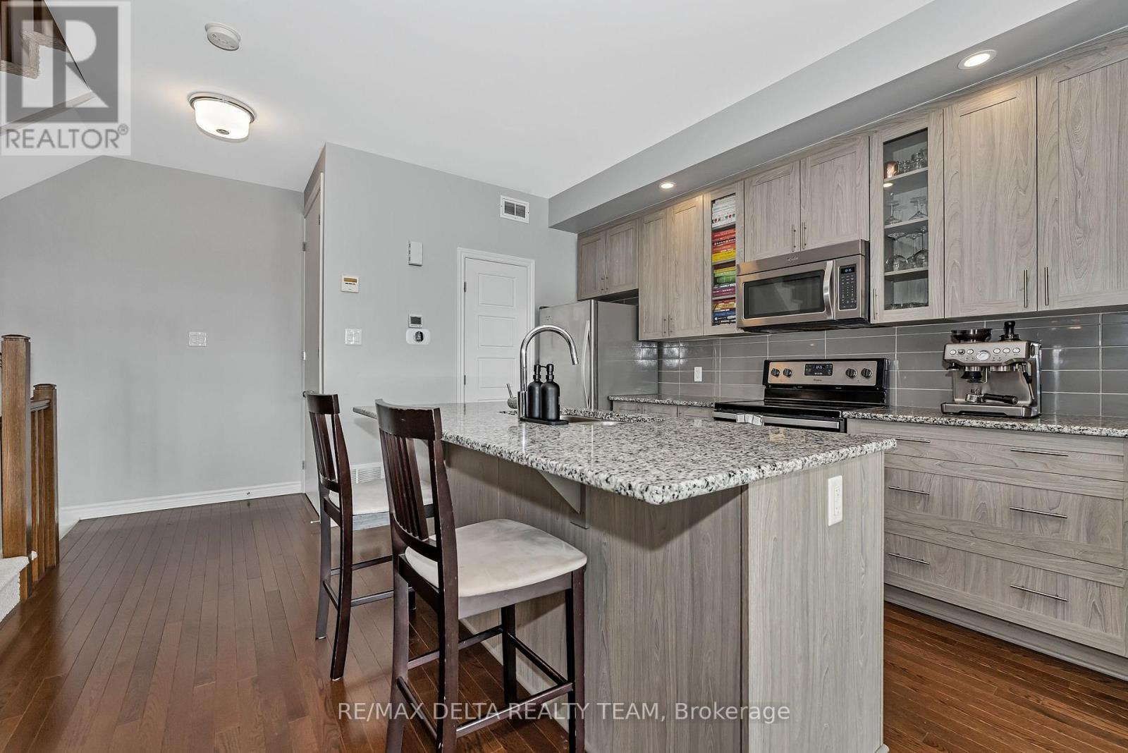 616 Chaperal Private, Ottawa, Ontario  K4A 0Y2 - Photo 12 - X12417722