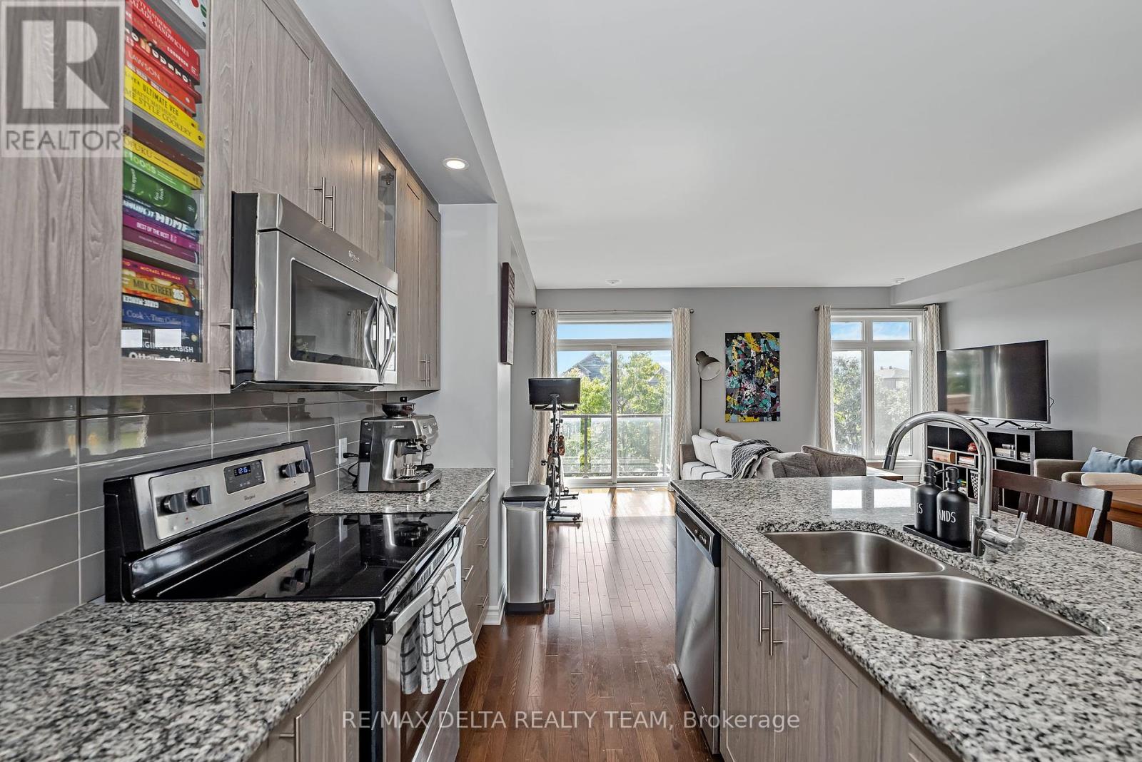 616 Chaperal Private, Ottawa, Ontario  K4A 0Y2 - Photo 14 - X12417722