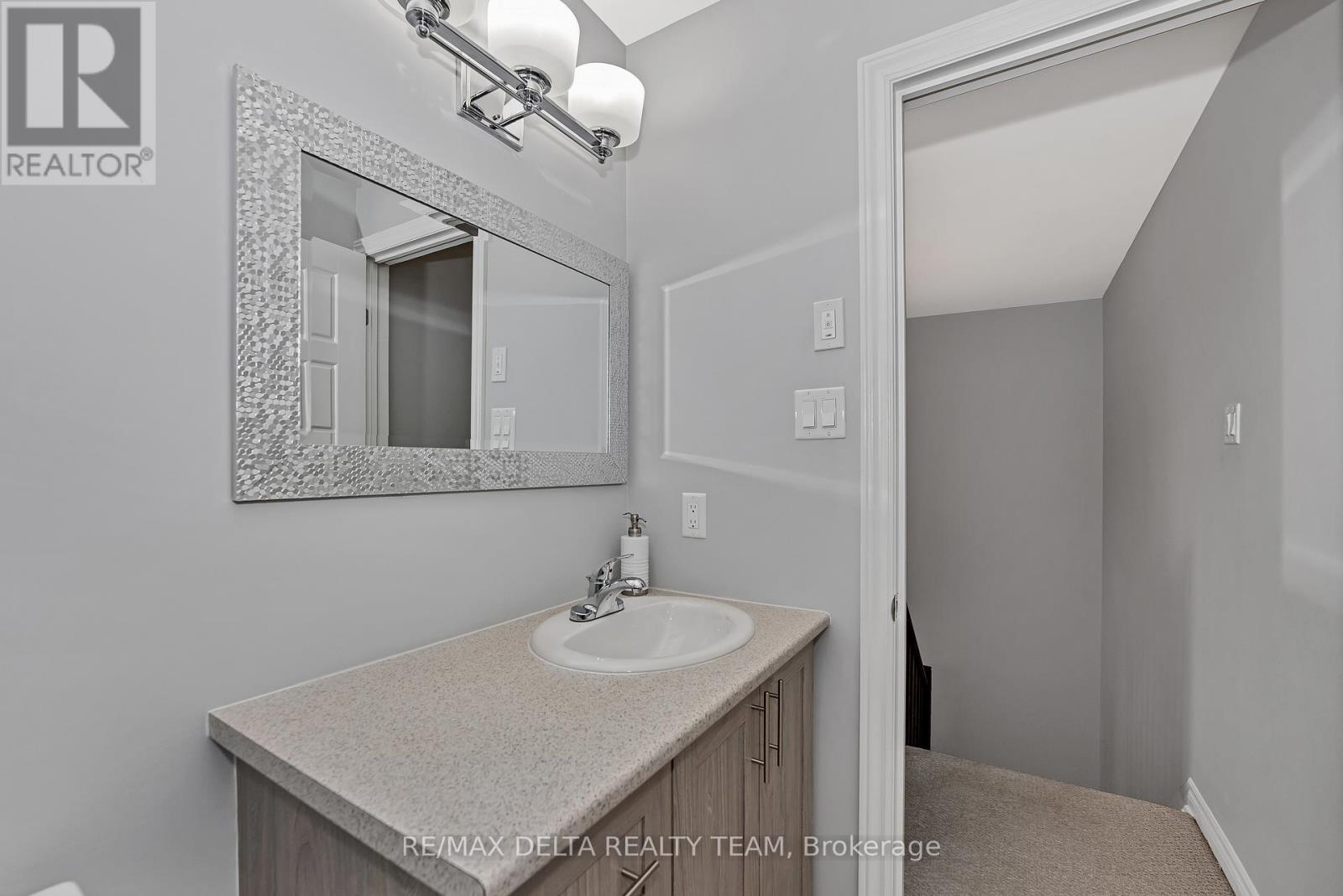 616 Chaperal Private, Ottawa, Ontario  K4A 0Y2 - Photo 36 - X12417722