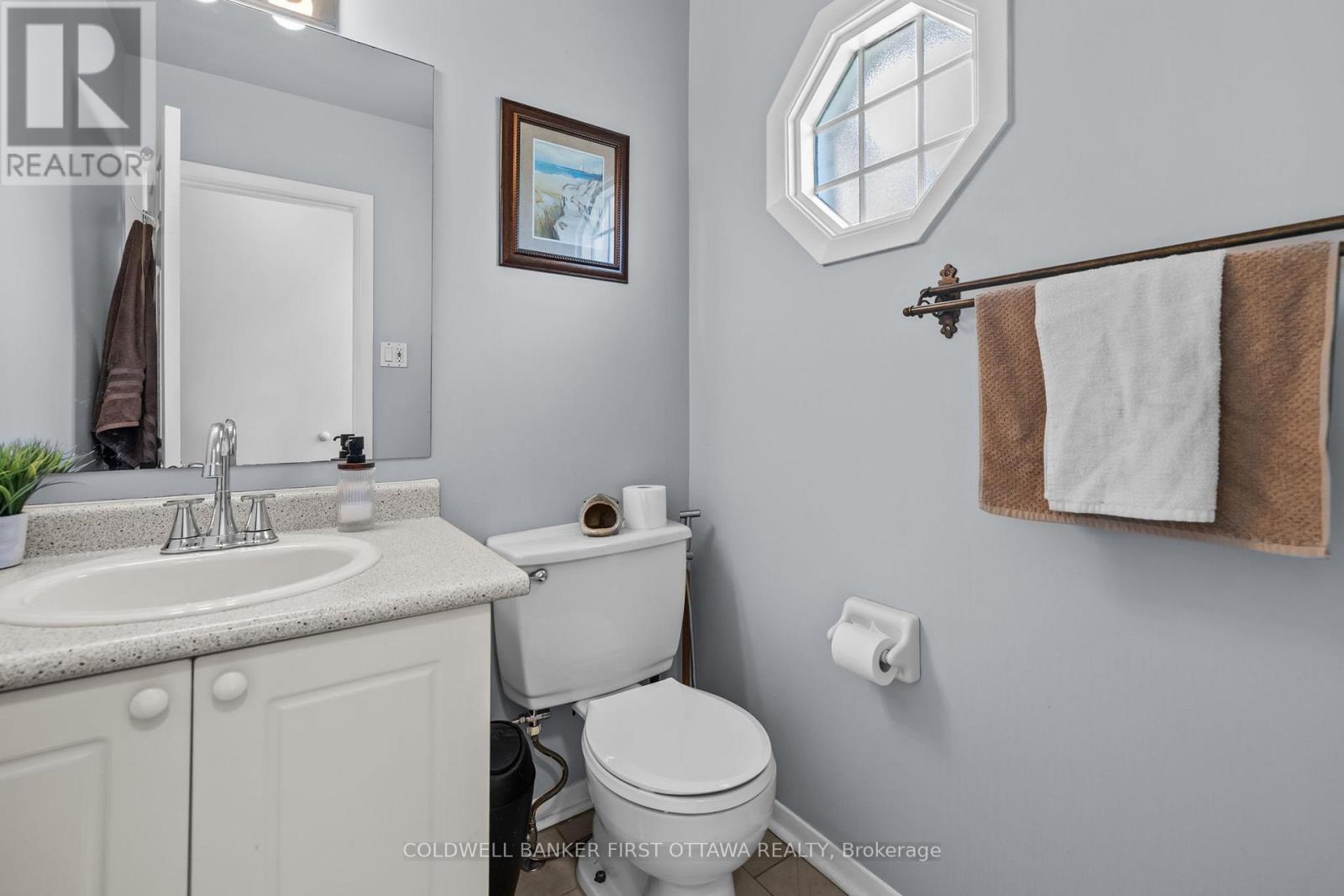113 Monterey Drive, Ottawa, Ontario  K2H 7A9 - Photo 15 - X12417727