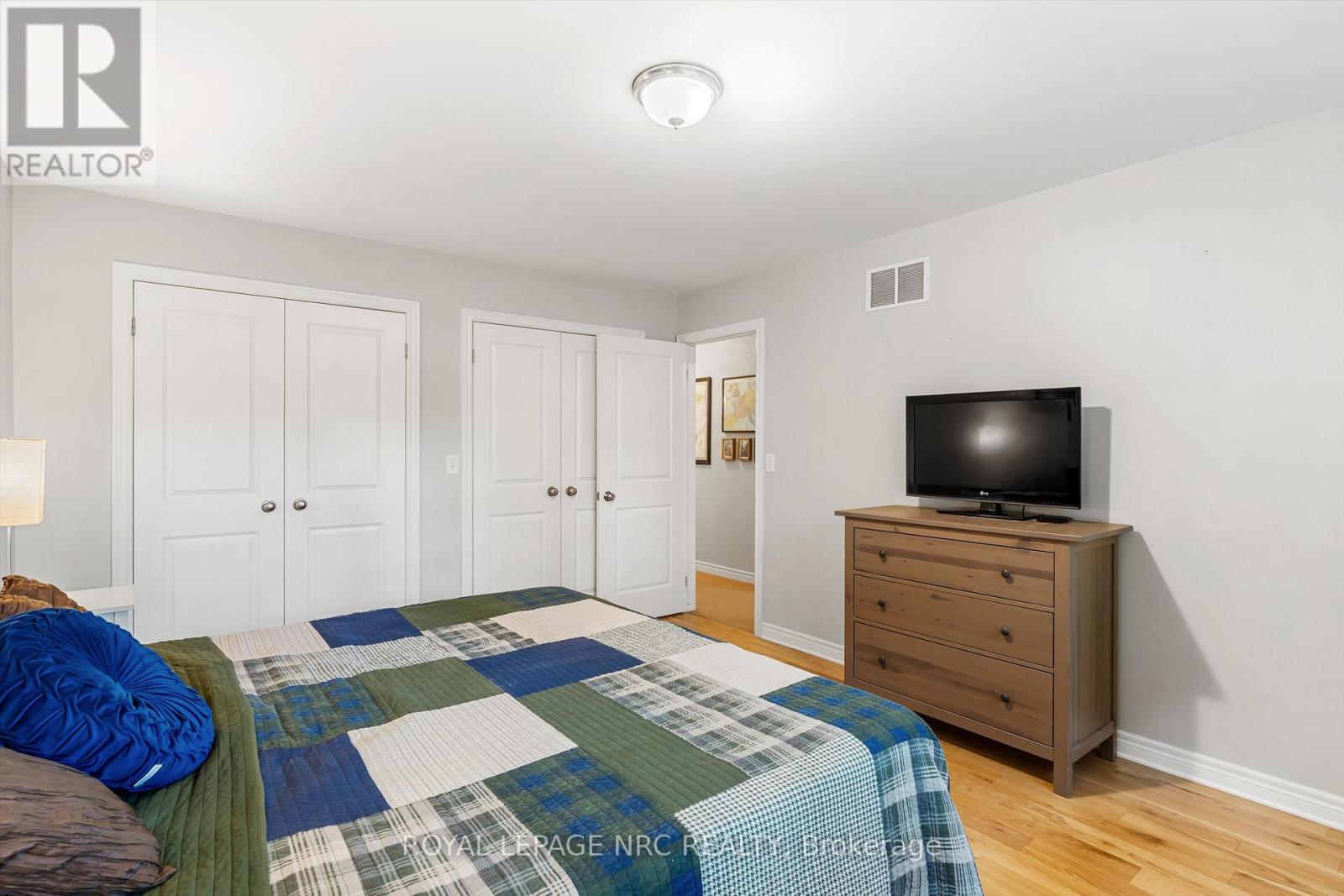 3552 Campden Road, Lincoln (Escarpment), Ontario  L0R 1G0 - Photo 18 - X12417736
