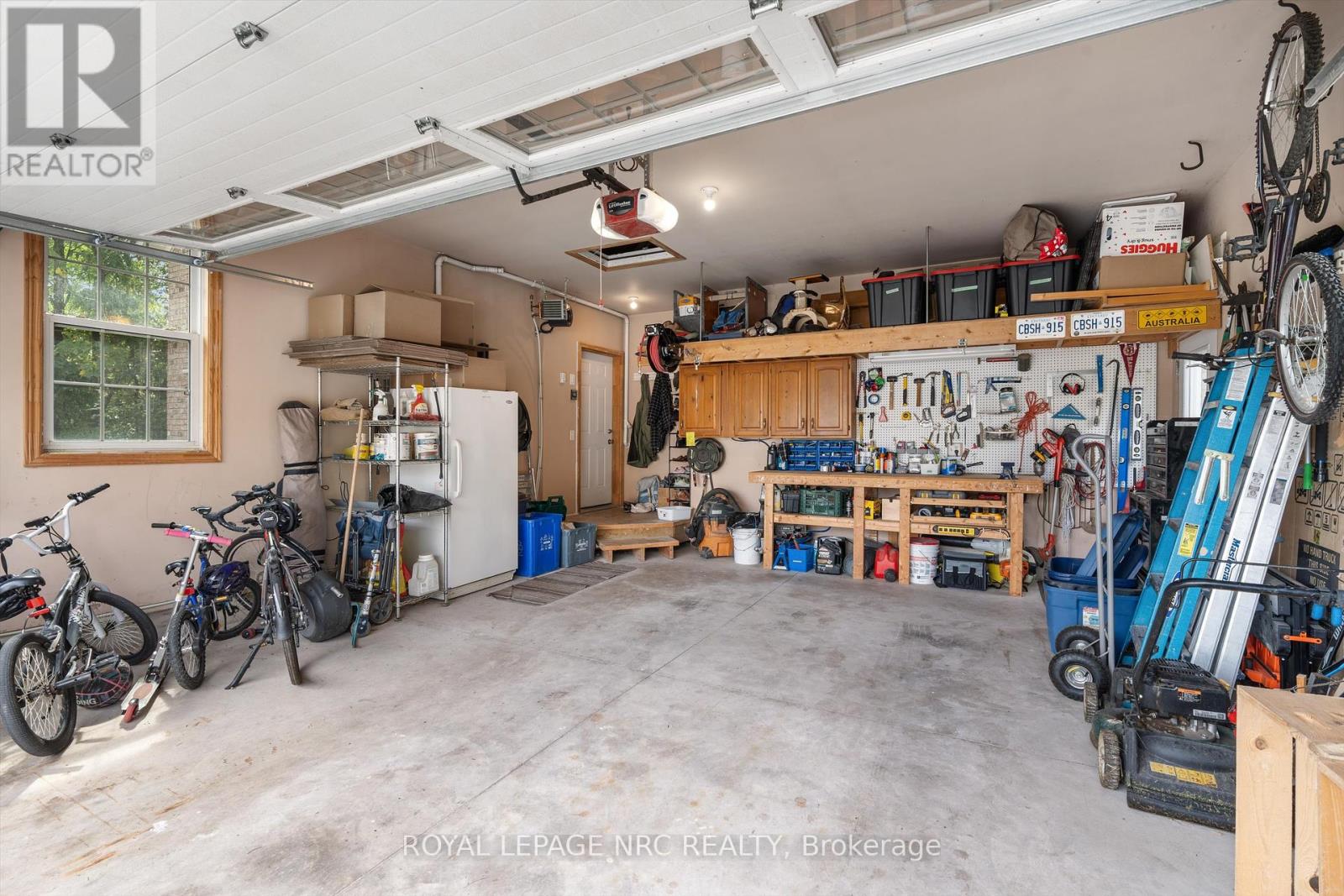 3552 Campden Road, Lincoln (Escarpment), Ontario  L0R 1G0 - Photo 35 - X12417736