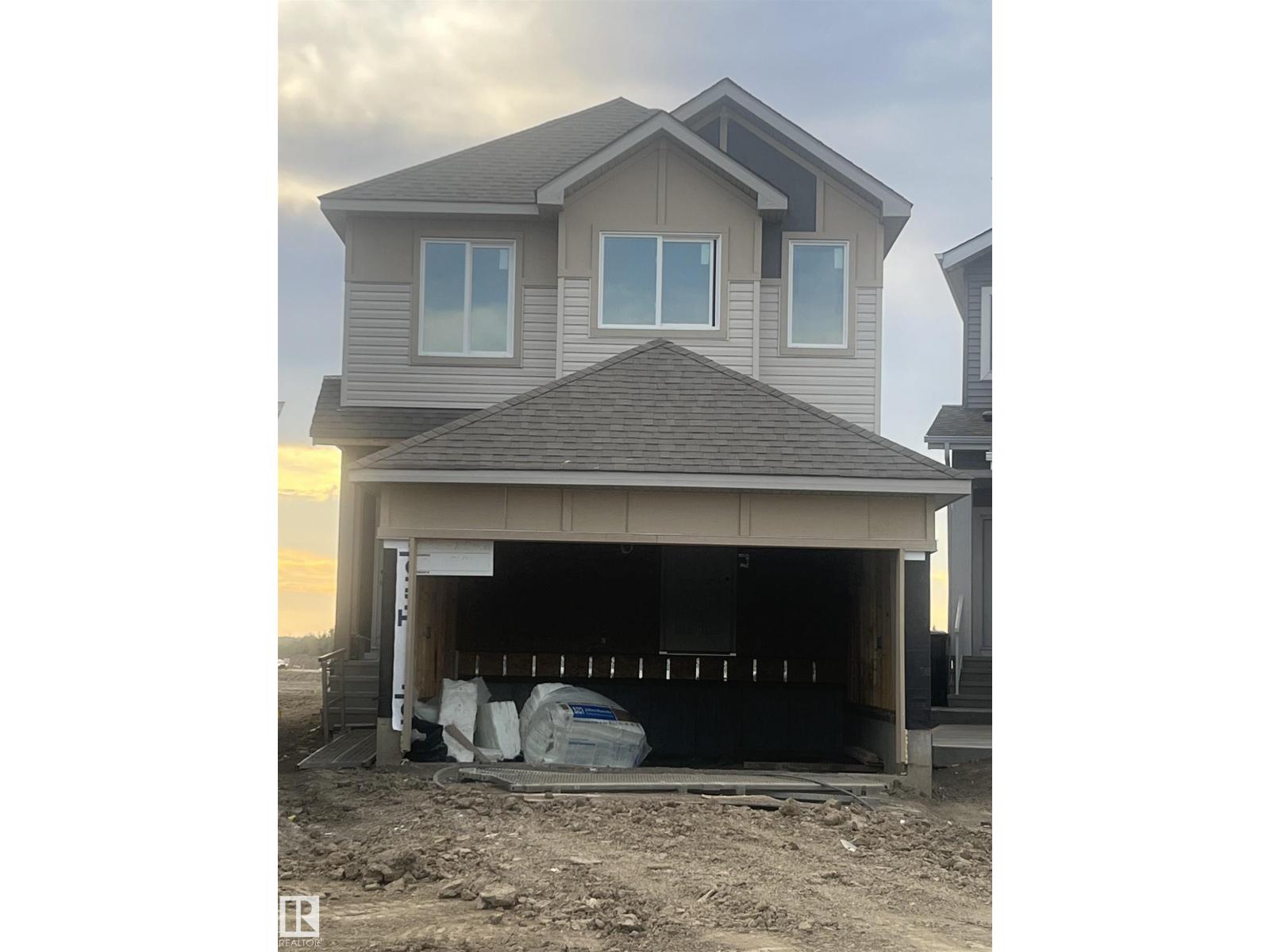 2132 210 ST NW, Edmonton, Alberta