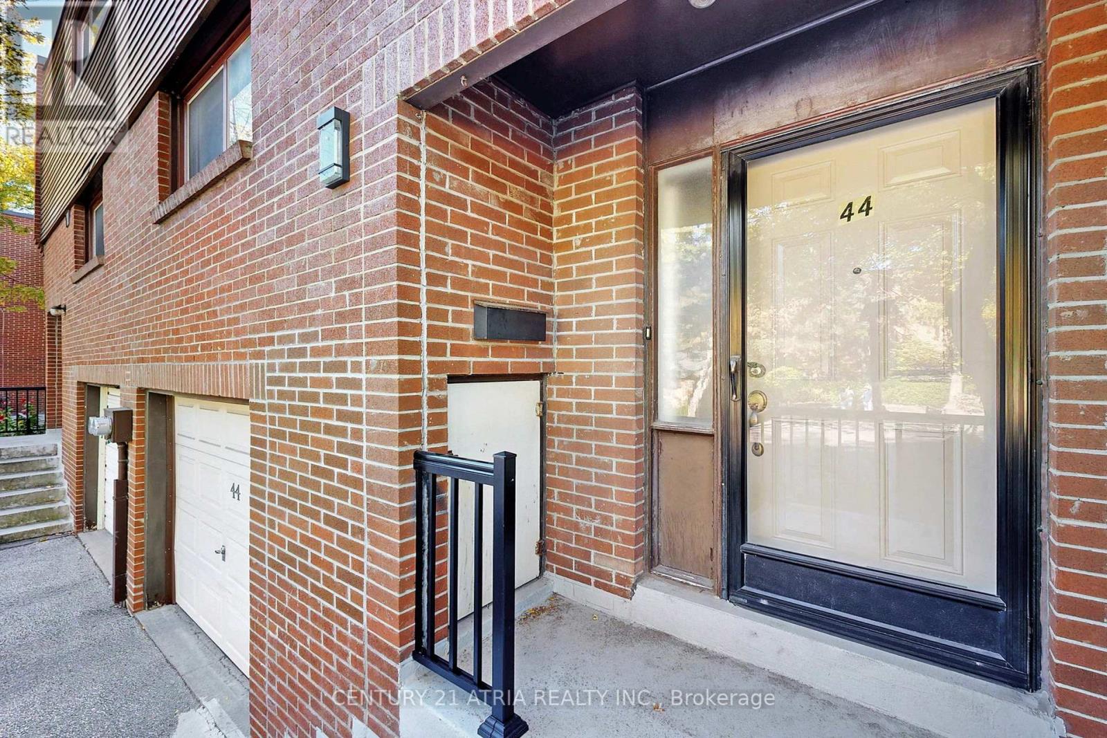 44 Song Meadoway, Toronto, Ontario  M2H 2T7 - Photo 3 - C12417718