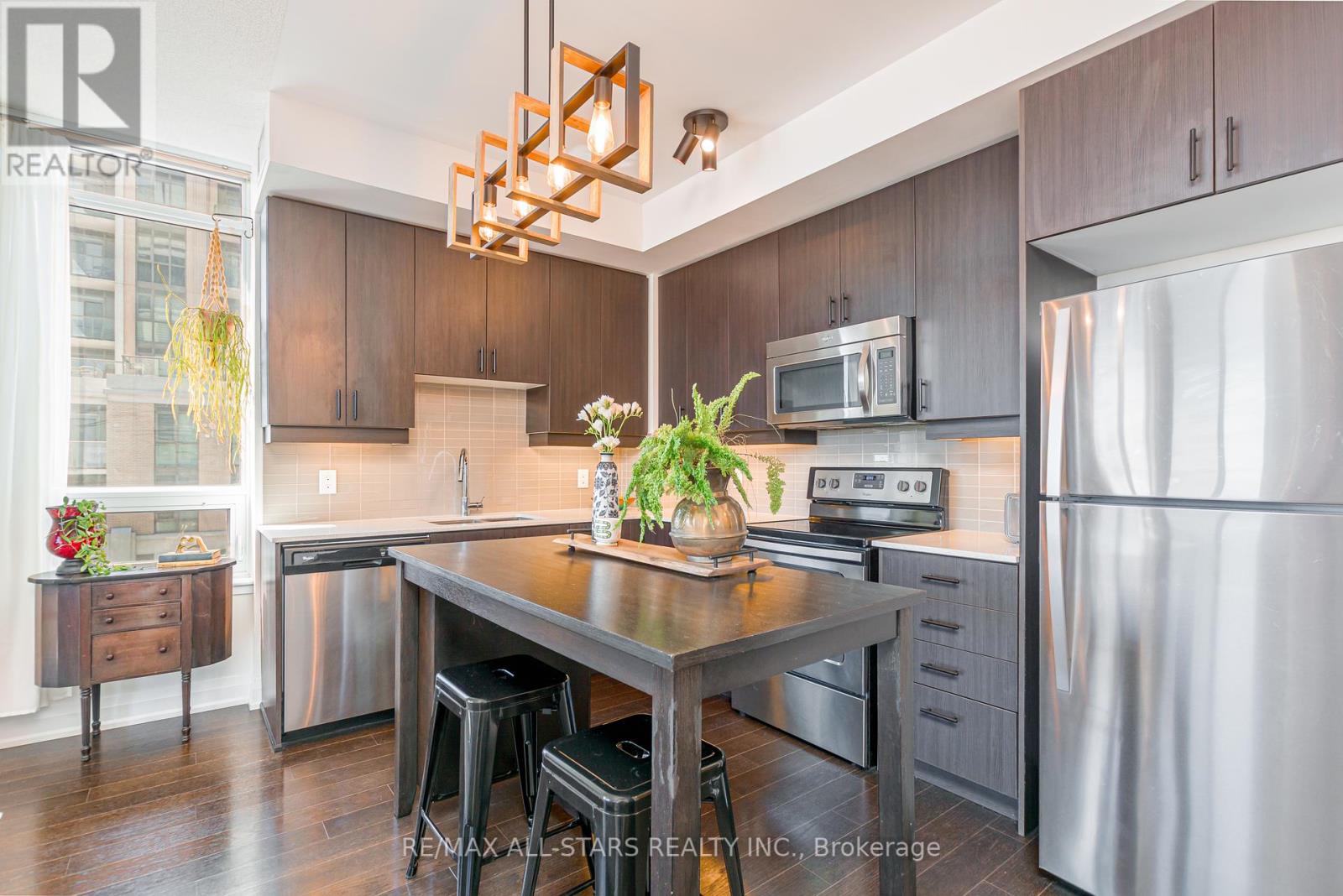 911 - 9582 Markham Road, Markham, Ontario  L6E 0T4 - Photo 3 - N12417737